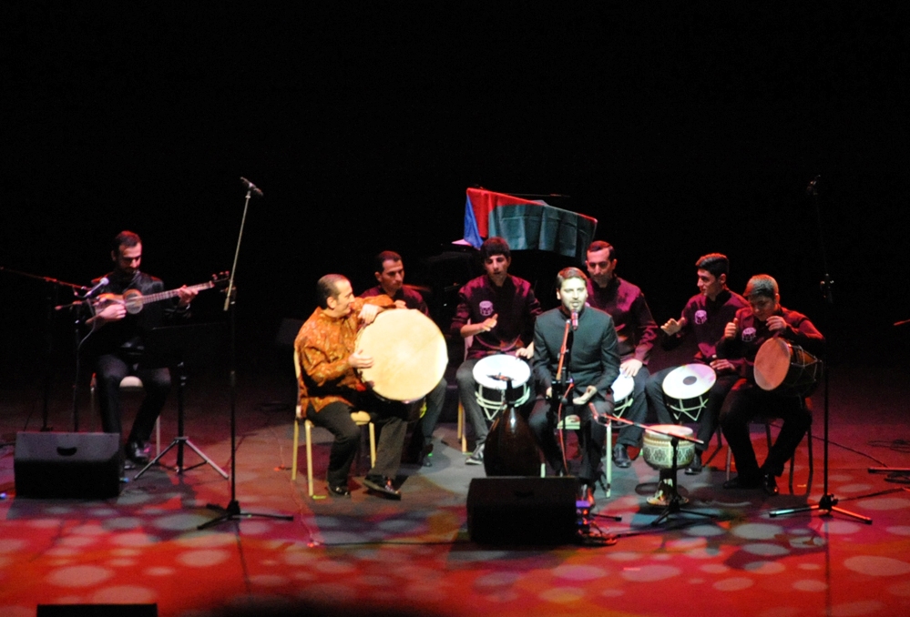 Сами Юсуф подарил Баку волшебный вечер доброты и духовной музыки (ФОТО)