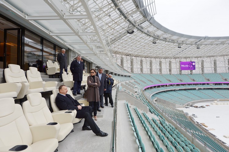 Президент Азербайджана и его супруга приняли участие в открытии Бакинского Олимпийского стадиона (ФОТО)