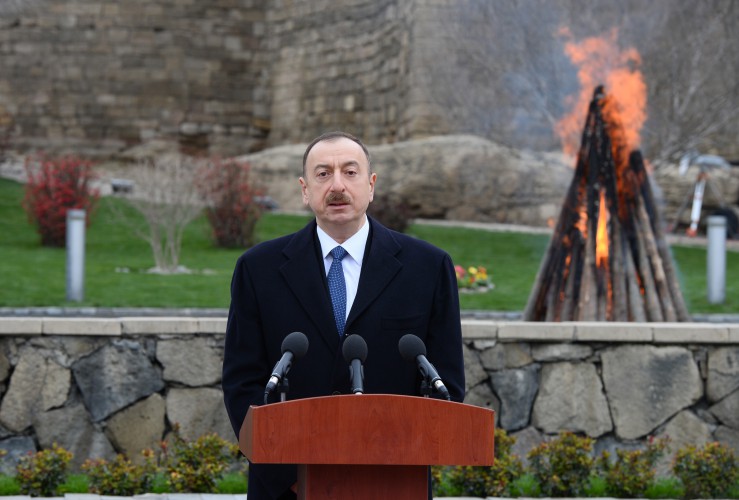 Azerbaijani president with spouse attend Novruz festivities (PHOTO)