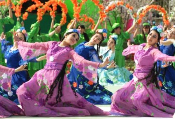 Узбекистан празднует Навруз