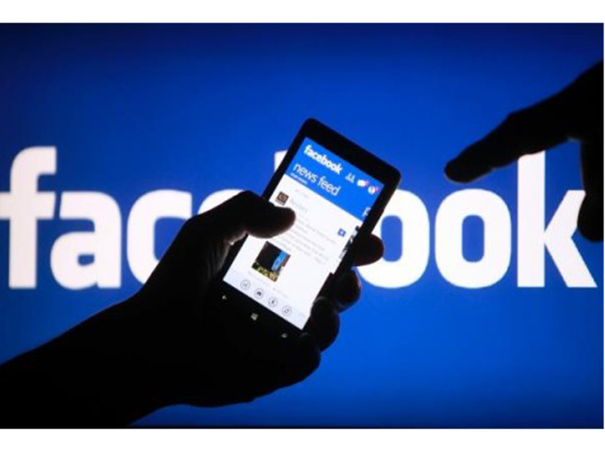 Facebook suffers service outages in areas worldwide