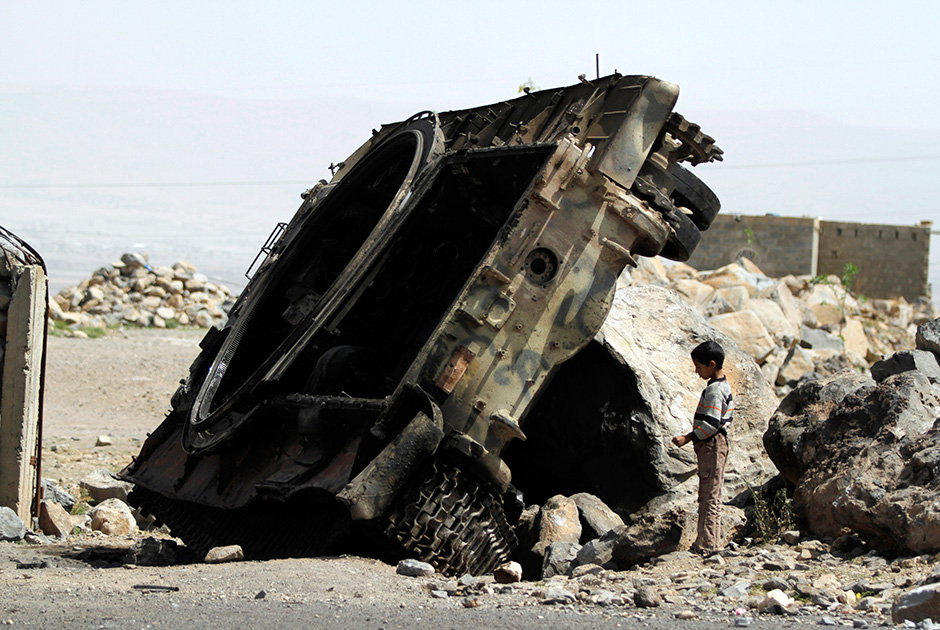 Yemen foreign minister says 'very possible' ground forces will be needed