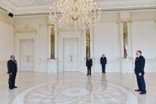 Президент Азербайджана принял верительные грамоты послов ряда государств (ФОТО)