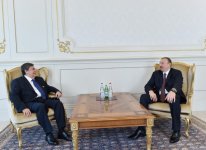 Azerbaijani president receives credentials from ambassadors of several countries (PHOTO)