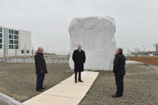 Prezident İlham Əliyev Bakı Ağ Şəhər bulvarında inşaat işlərinin gedişi ilə tanış olub (FOTO)