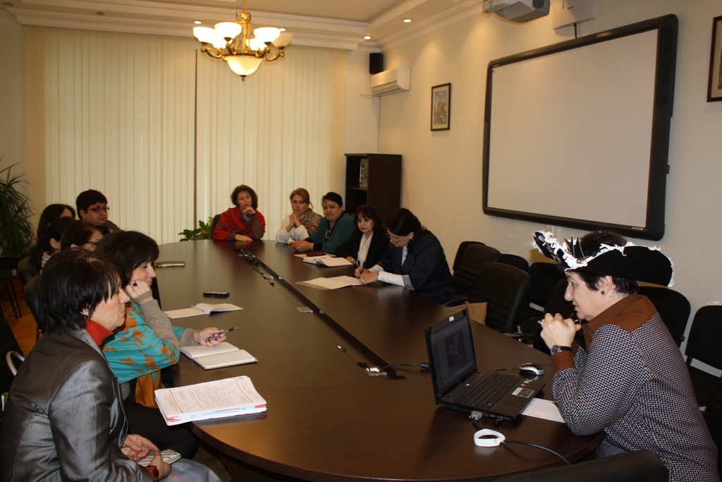 В Баку обсудили методику преподавания русского языка (ФОТО)