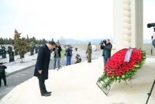 Gəncədə 31 mart soyqırımı qurbanlarının xatirəsi anılıb (FOTO)