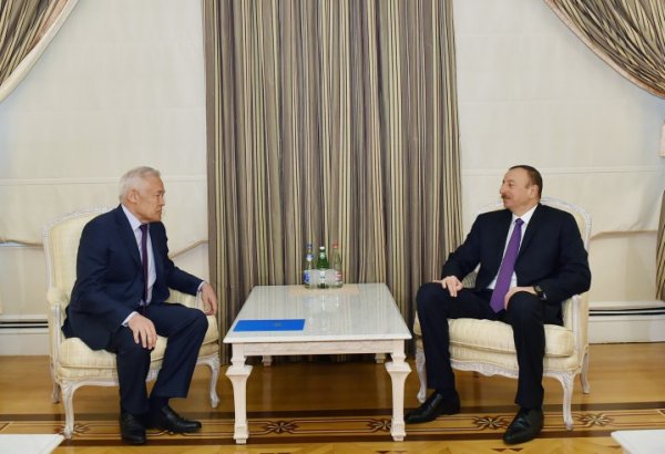 Azerbaijani president receives outgoing Kazakh ambassador