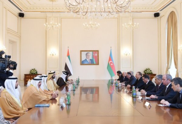 Ilham Aliyev, UAE vice president and PM hold expanded meeting (PHOTO)