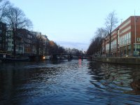 Увлекательная прогулка по водным каналам Амстердама (ФОТО)