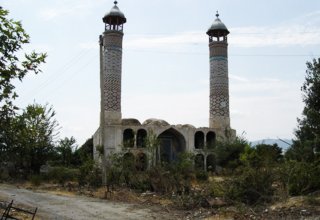 Ermənilərin İslam dünyasına qarşı törətdiyi vəhşiliklər (FOTO)
