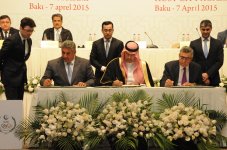 Ceremony of signing contract to hold IV Islamiada in Azerbaijan takes place (PHOTO)