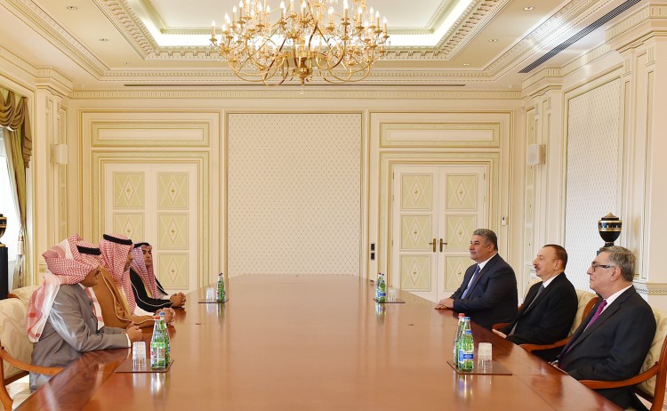 Ильхам Алиев принял делегацию во главе с президентом Спортивной федерации  исламской солидарности