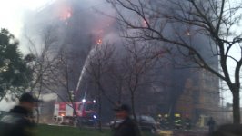 Fire in residential building in Baku was extinguished
(PHOTO, VIDEO)