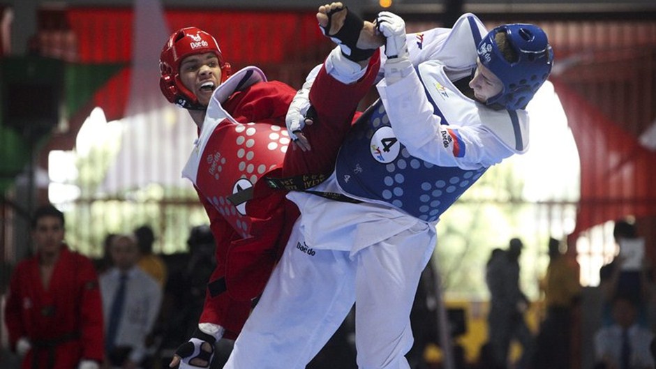 Азербайджанский тхэквондист вышел в ¼ финала Олимпиады в Рио