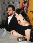 Мурат Йылдырым и Эзги Мола в Баку: инструкция про то, как выйти замуж (ФОТО)