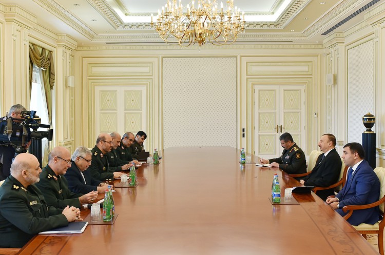 Президент Азербайджана принял делегацию  во главе с министром обороны Ирана
