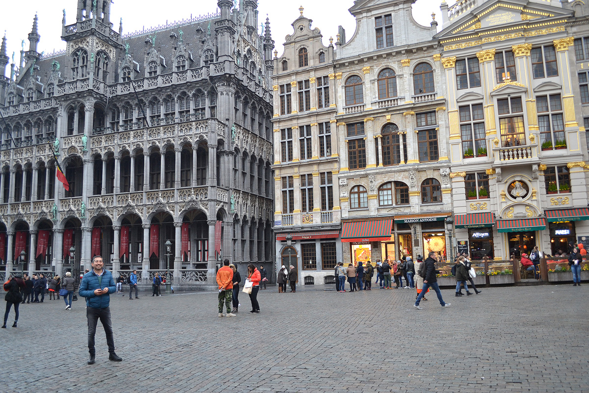 Бельгия: в столице Европы - на родине вафель, картофеля фри и капусты (ФОТО)