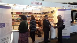 Азербайджан представлен на книжном фестивале в Будапеште (ФОТО)