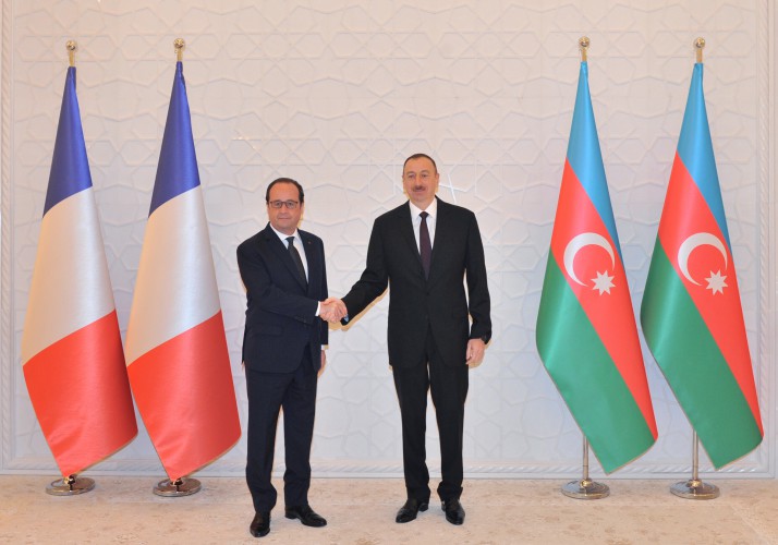 Azerbaijani, French presidents mull Karabakh conflict’s settlement