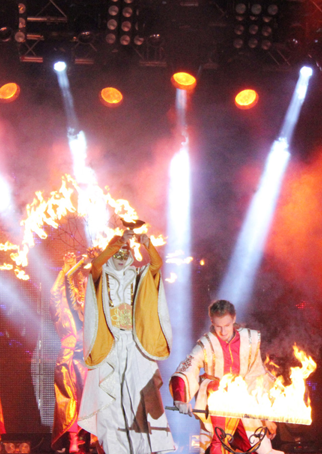 Образ Бамси-Бейрека из эпоса "Деде Горгуд" в фантастическом Фестивале Огня  Евроигр (ФОТО)