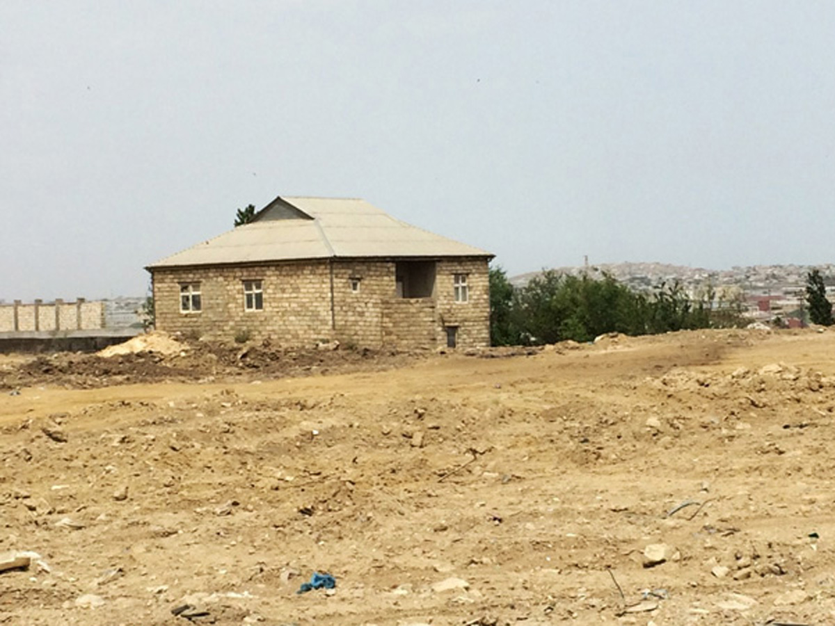 Азербайджан усиливает борьбу с незаконным строительством
