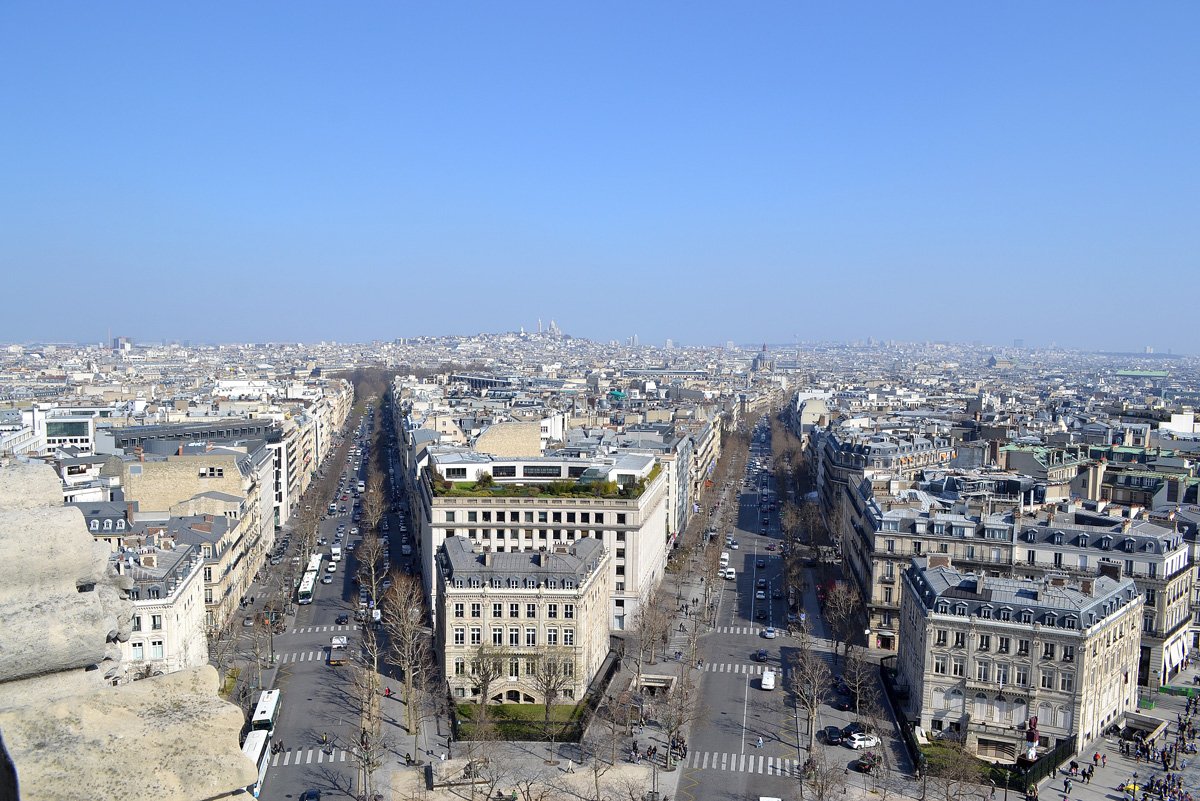 Власти Парижа решили судиться с сервисами аренды жилья