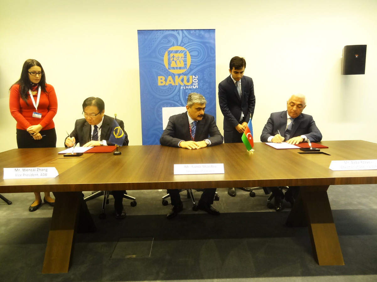 АБР и Азербайджан подписали соглашение на $1 млрд