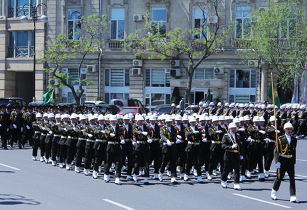 В связи с Днем республики в Баку состоится военный марш
