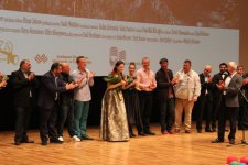 Потрясающая премьера фильма "Прерванные воспоминания" – от Бреста до Карабаха  (ФОТО)
