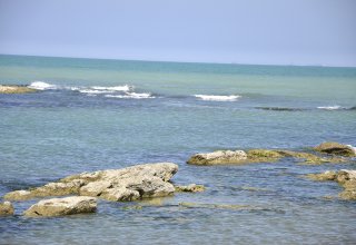 SOCAR возобновила поиски пропавших без вести в море нефтяников месторождения "Нефтяные камни"