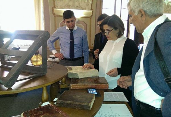 Делегация Переводческого Центра посетила Чешскую Национальную Библиотеку