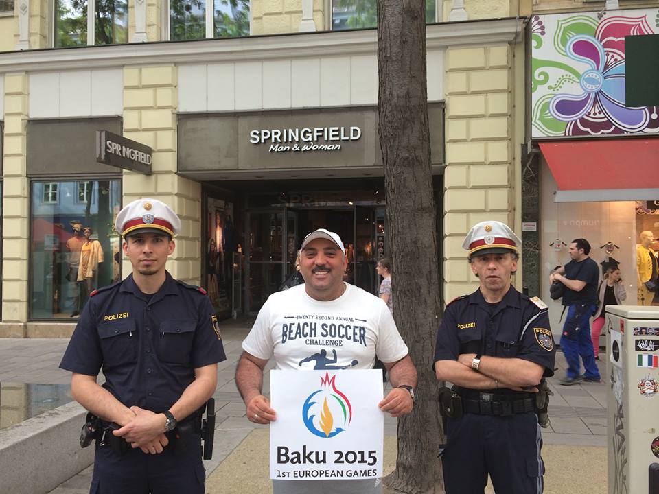 Звездный посол Бахрам Багирзаде активно пропагандирует в Австрии Евроигры (ФОТО)