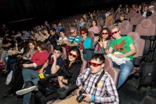 Участница "Евровидения" собрала молодежь стран СНГ на премьеру в Баку (ФОТО)