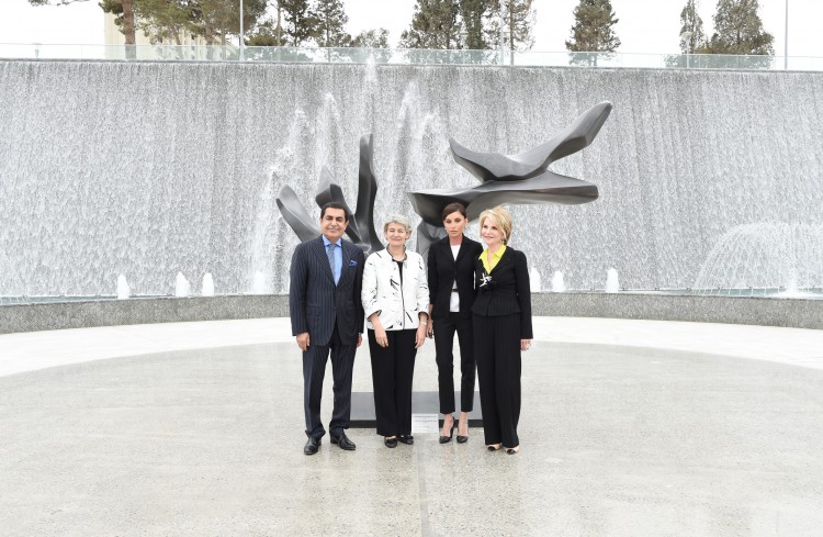 Azerbaijan`s first lady Mehriban Aliyeva attends opening ceremony of Tree of Peace (PHOTO)