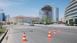 В Баку закрыт участок крупного проспекта (ФОТО)