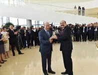 Ilham Aliyev, his spouse attend presentation of “Agree to Differ” book