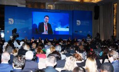 В Баку обсудили роль религиозных лидеров в борьбе с терроризмом