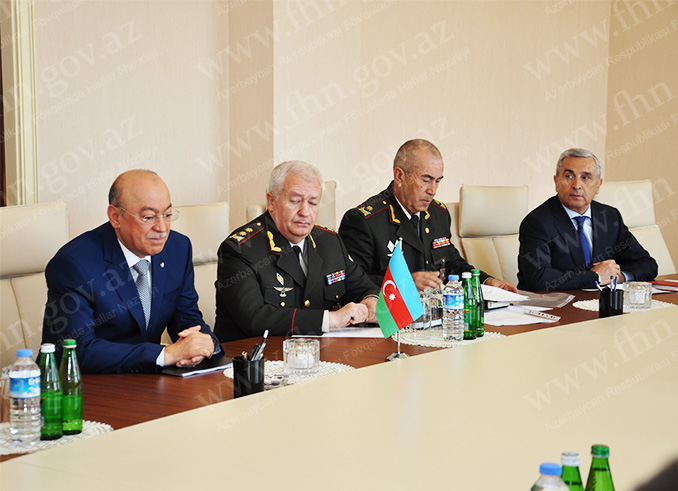 Orgeneral Çolak Azerbaycan Olağanüstü Haller Bakanı ile bir araya geldi