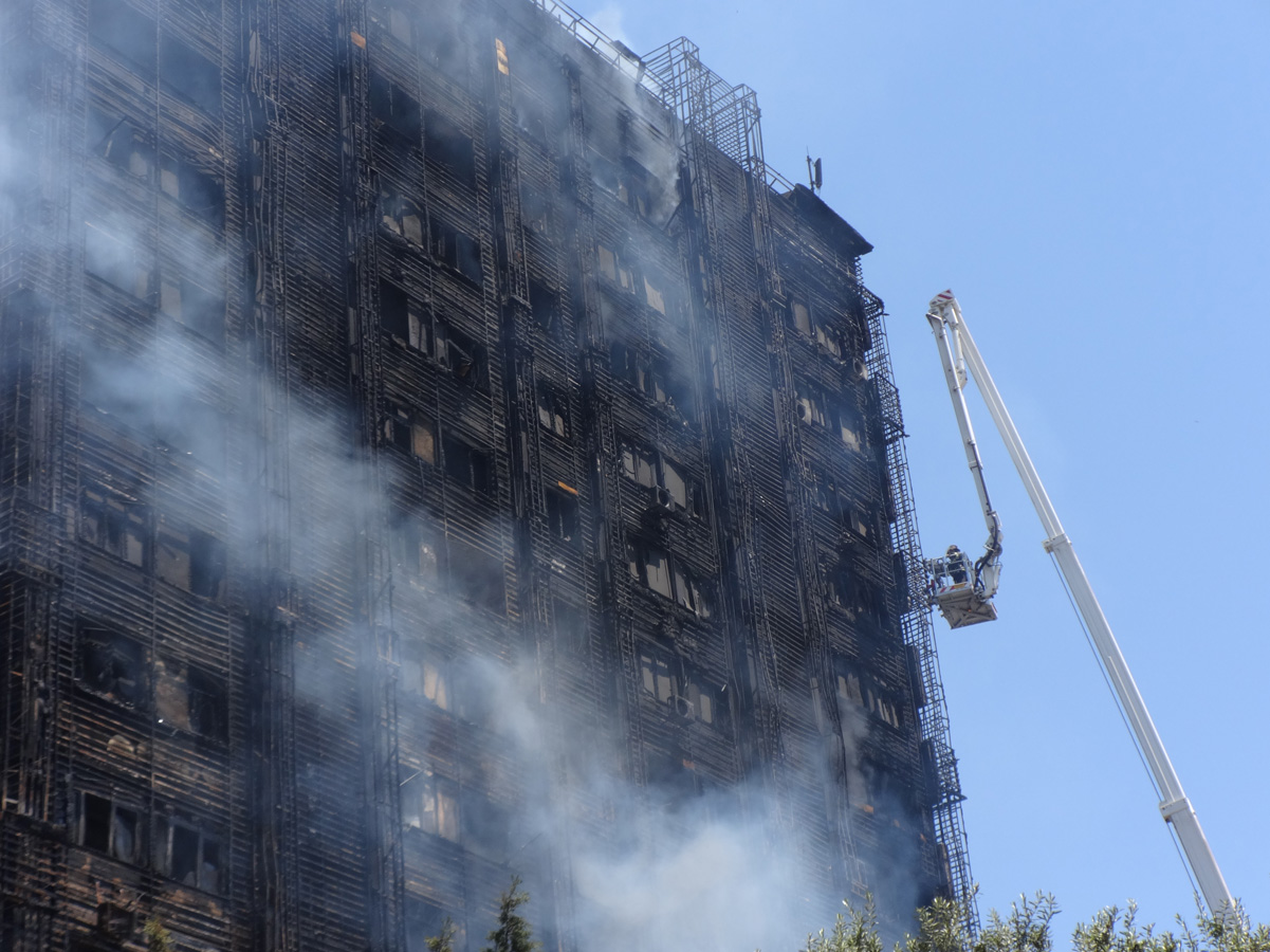 Eleven out of 16 people killed in fire outbreak in Baku identified