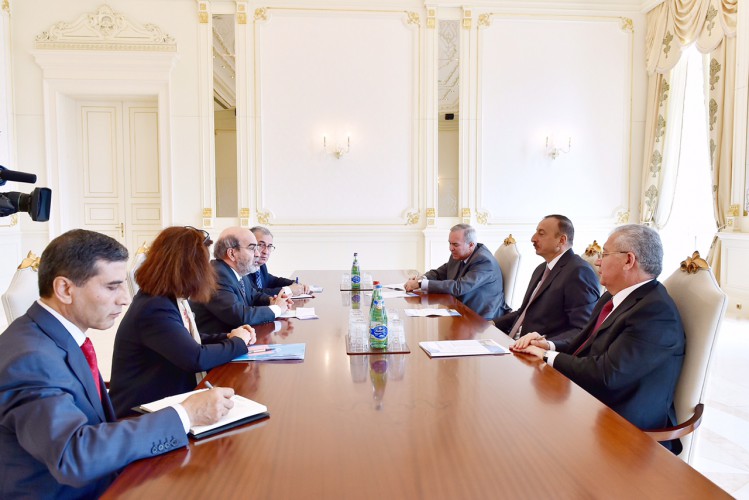 President Ilham Aliyev received a delegation led by FAO Director-General