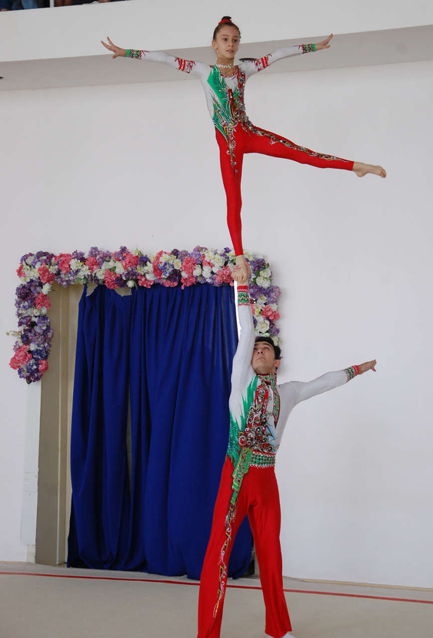 Bakı Gimnastika Məktəbində akrobatika gimnastikası üzrə yarışlar keçirilib (FOTO)