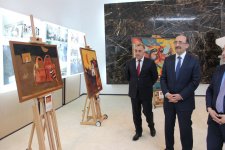 В Хызы открылась выставка Кямала Ахмеда "Краски родного края" (ФОТО)