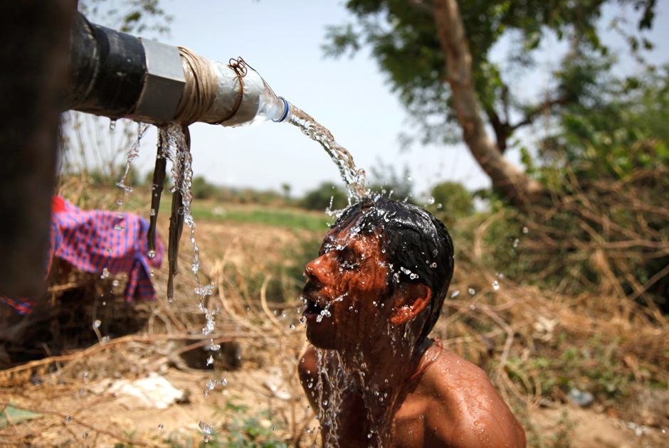 Число жертв аномальной жары на юге Индии превысило 2,2 тысячи человек