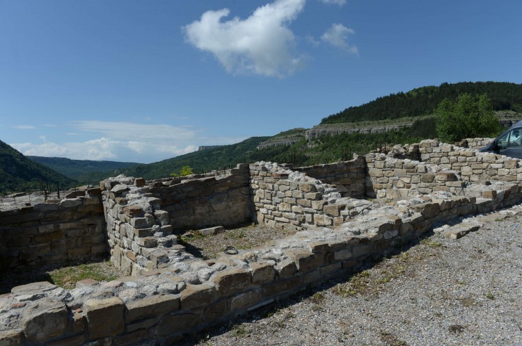 Фонд Гейдара Алиева будет восстанавливать историко-культурный памятник Болгарии (ФОТО)