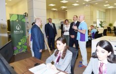 Президент Азербайджана и его супруга ознакомились с головным офисом  Операционного комитета первых Евроигр (ФОТО)
