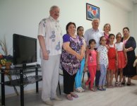 Сотрудники Российского центра навестили в Баку воспитанников детского дома (ФОТО)