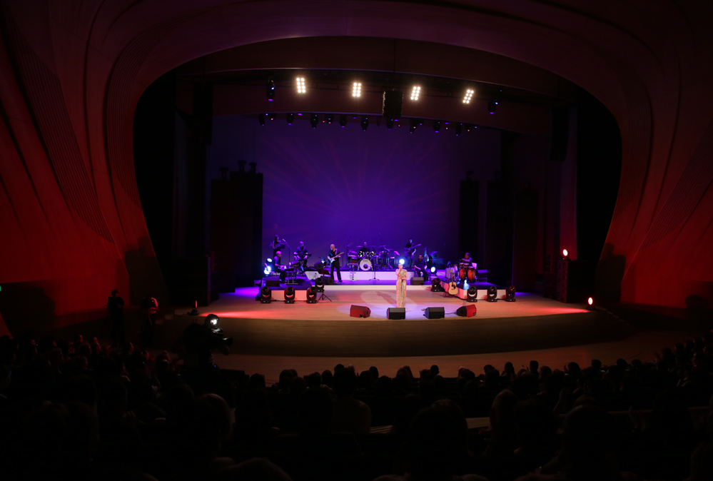 Heydər Əliyev Mərkəzində I Avropa Oyunlarına həsr olunan konsert keçirilib  (FOTO) - Gallery Image