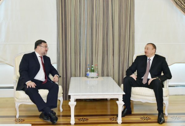 Президент Азербайджана принял проектного координатора ОБСЕ в Баку в связи с завершением его дипмиссии