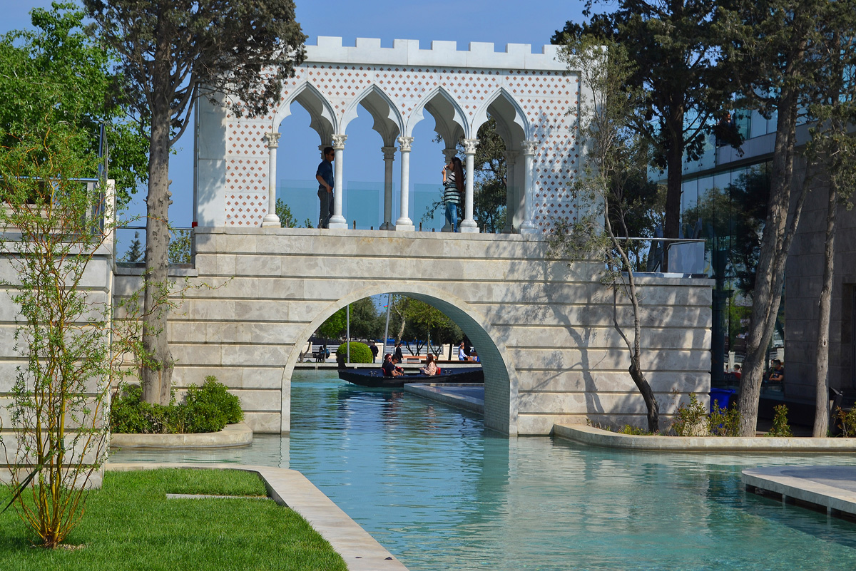 Baku-2015: Walk along Little Venice (PHOTO)